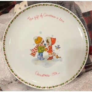 Gigi commemorative edition Christmas porcelain plate 1974